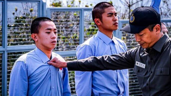 同囚 》反思懲教？ 【 MOVIE6 影評 】