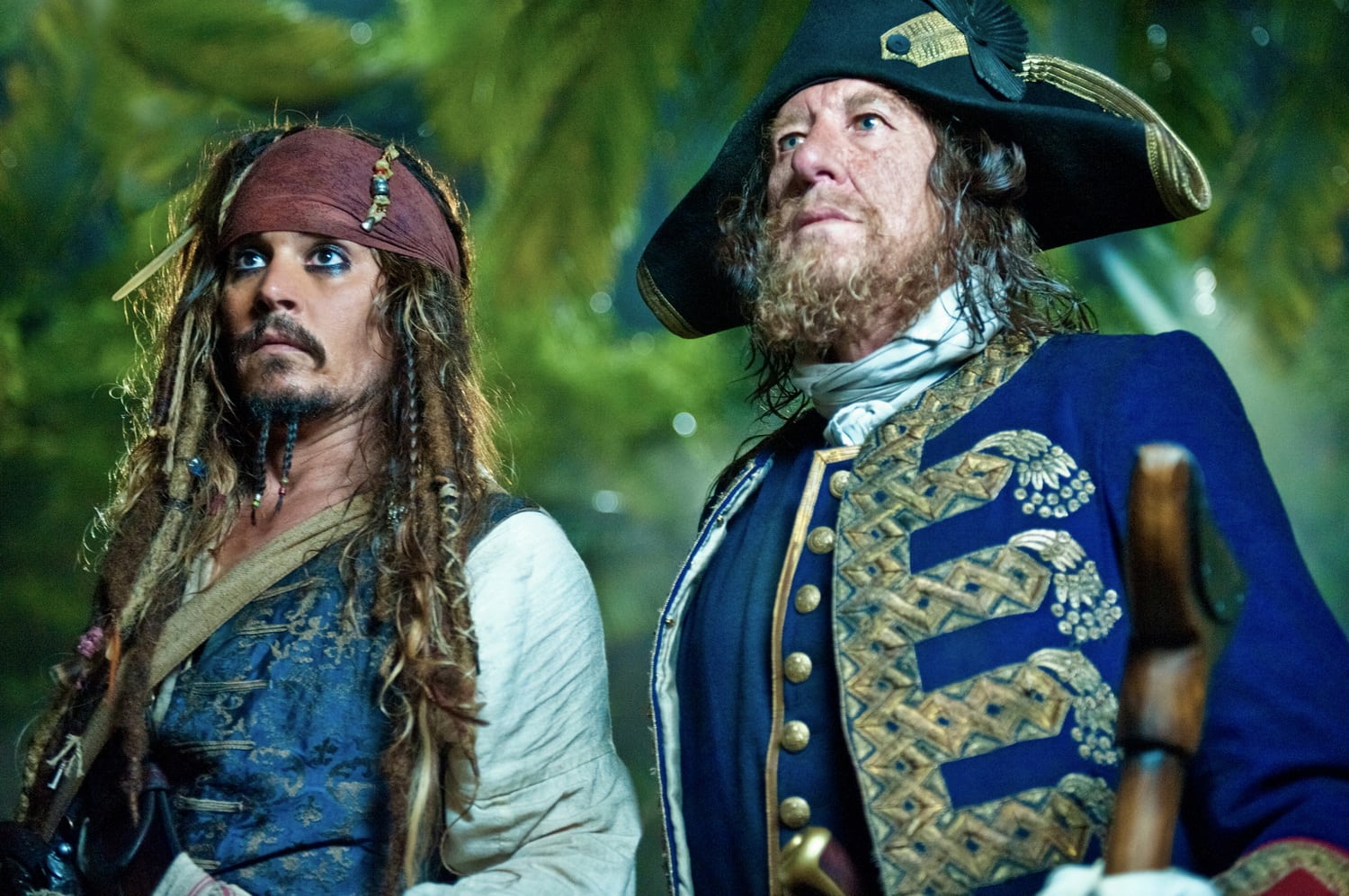 "PIRATES OF THE CARIBBEAN: ON STRANGER TIDES" Captain Jack Sparrow (JOHNNY DEPP) and his old nemesis Captain Barbossa (GEOFFREY RUSH) are thrown together by fate in the search for the Fountain of Youth. Ph: Peter Mountain ©Disney Enterprises, Inc. All Rights Reserved.