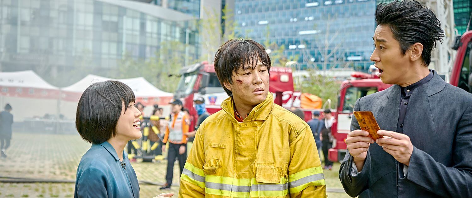 【 MOVIE6 影評 】《 與神同行 》最心痛是，愛得太遲